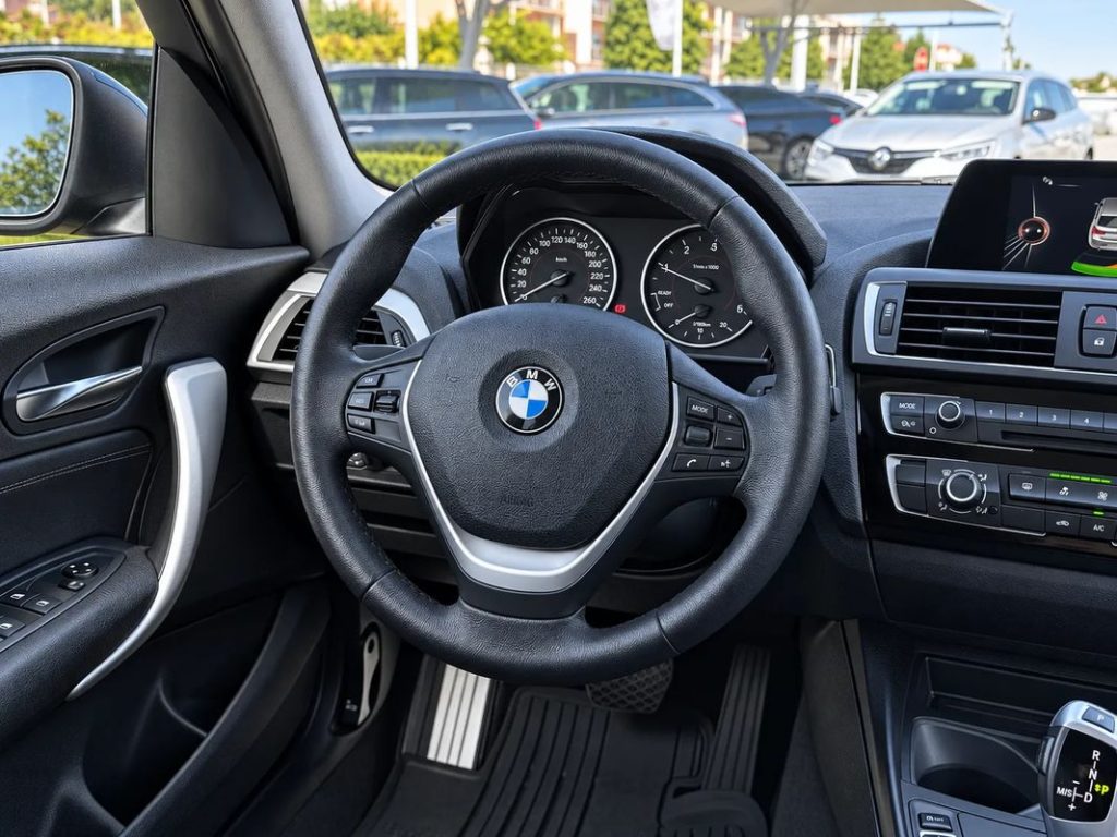 BMW 116 d Line Sport Auto